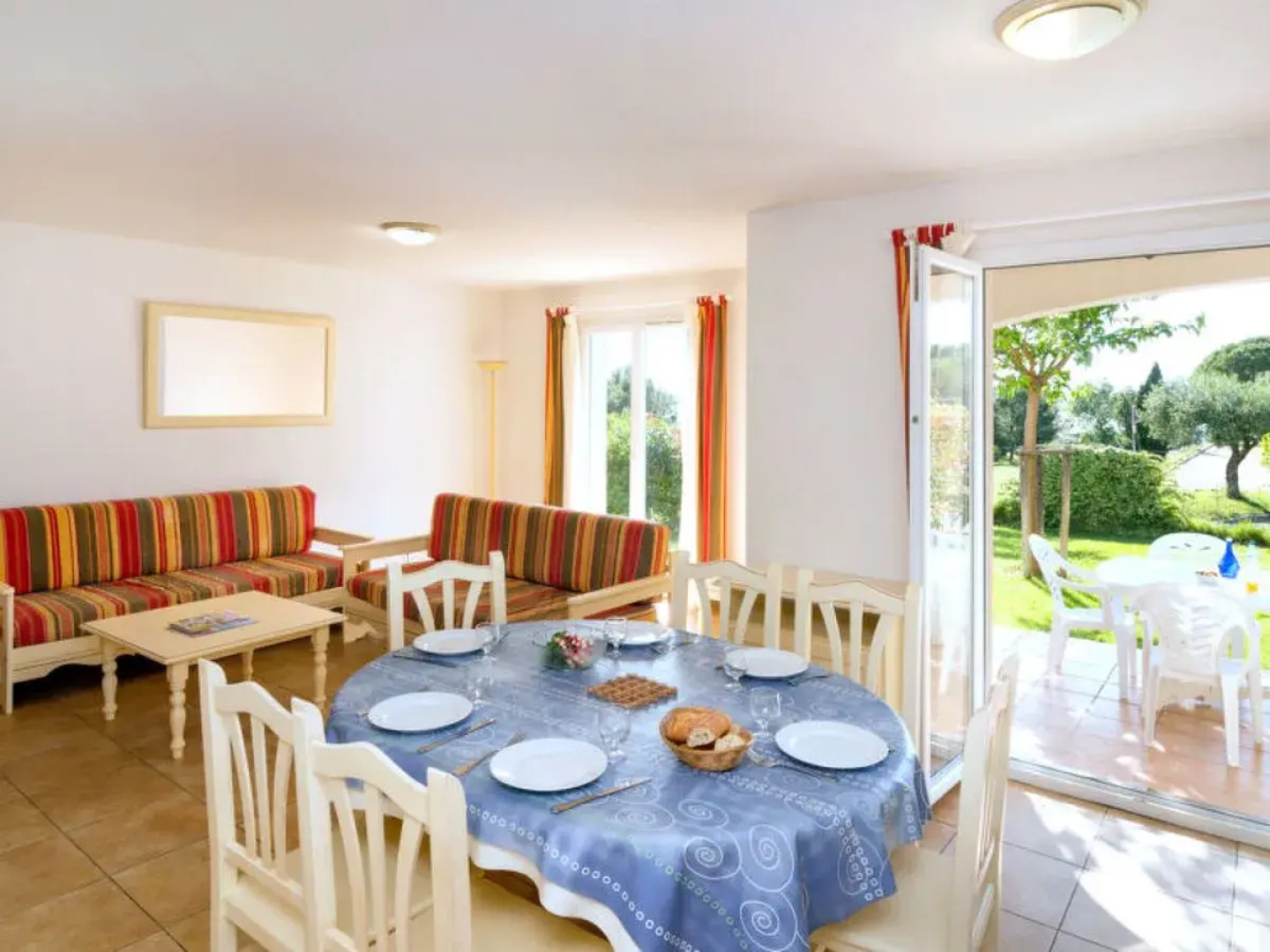 Port Minervois (HOM121)