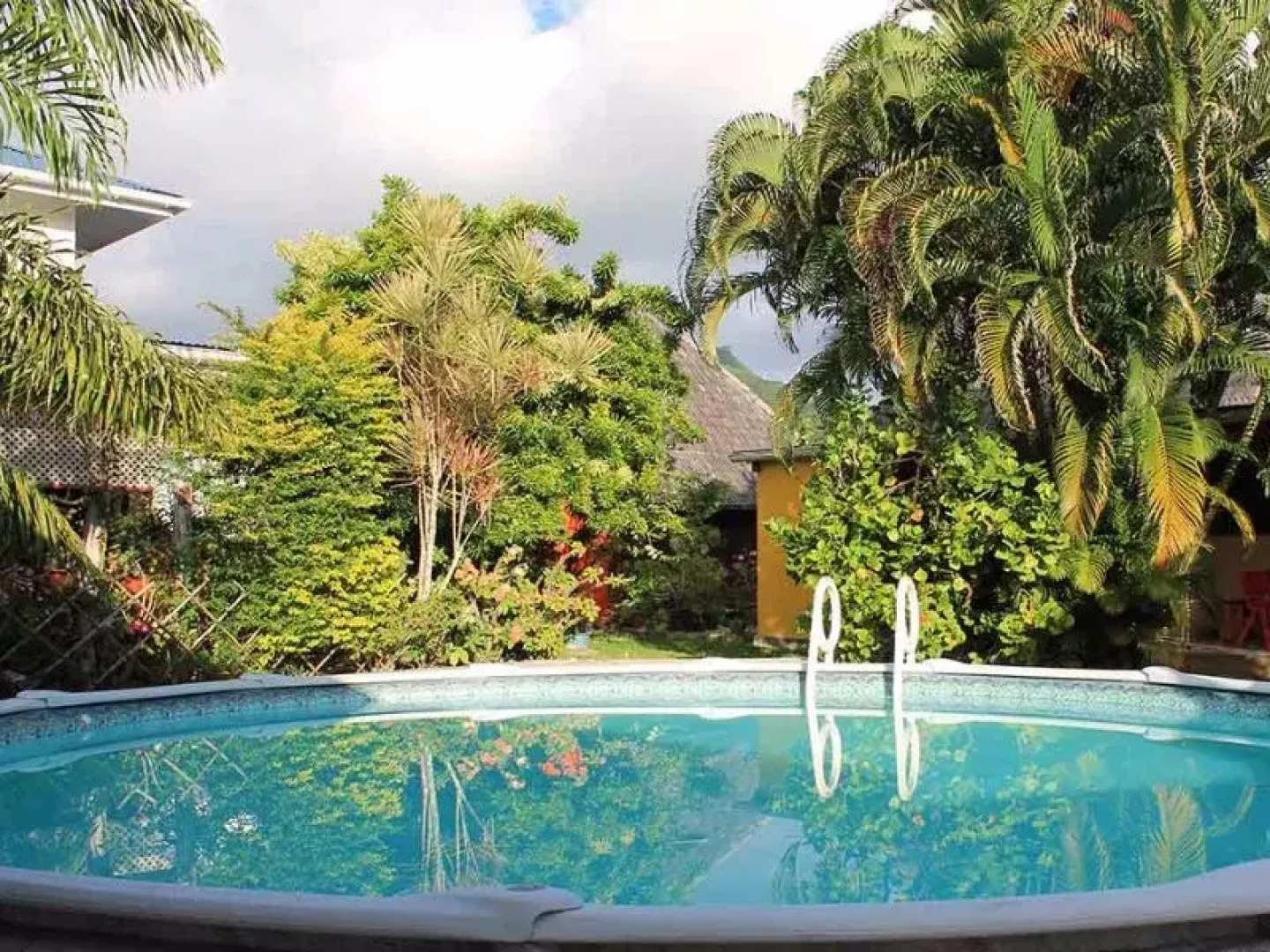 Pension Ariitere Huahine