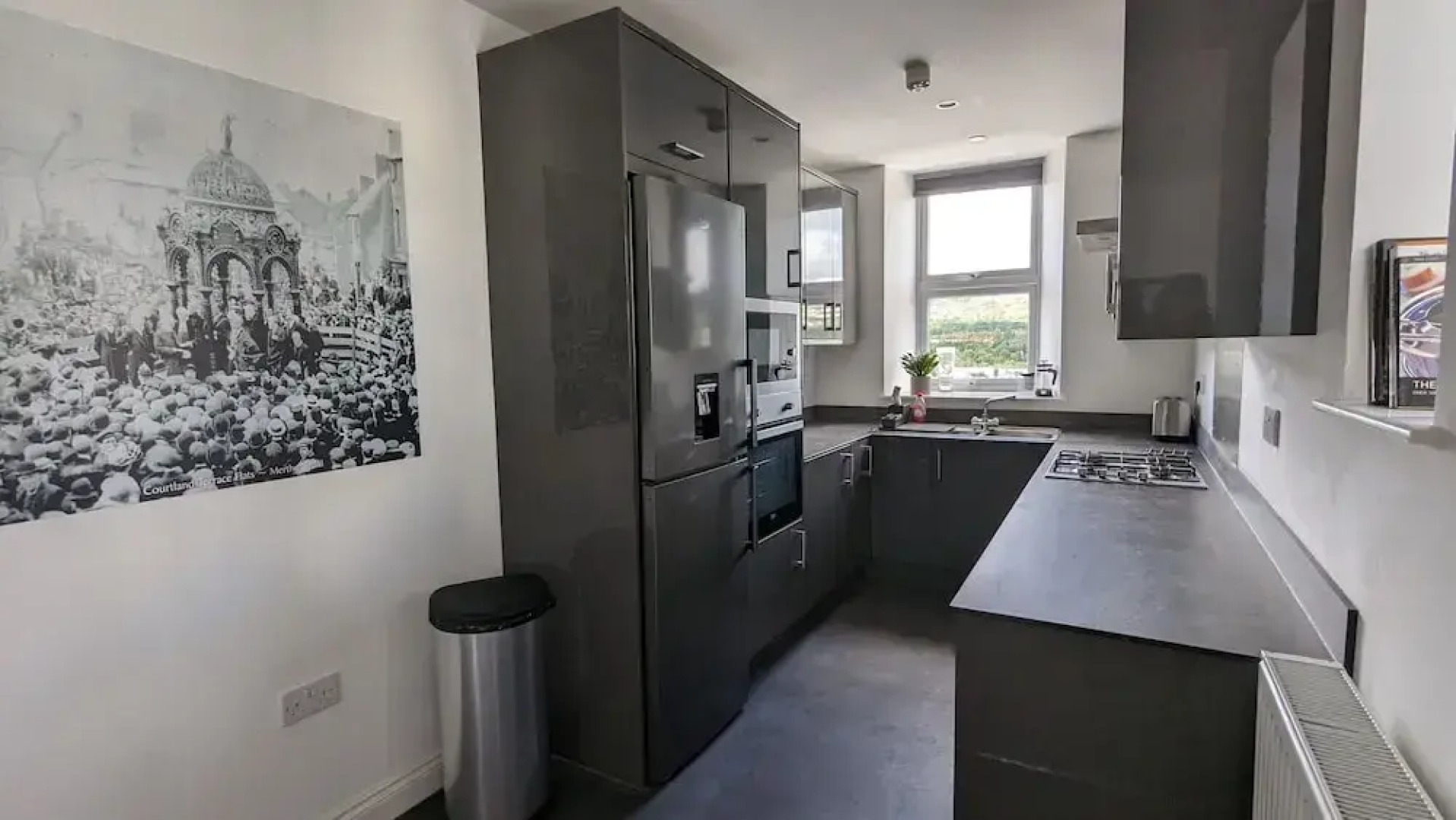 Immaculate 1-bed Apartment in Merthyr Tydfil