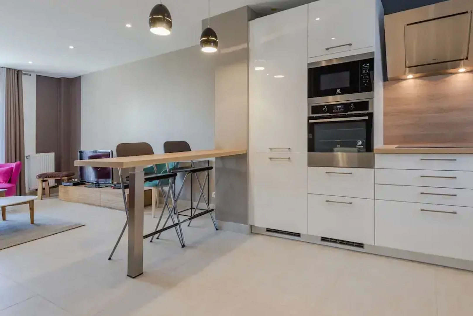 B&B House in Disneyland