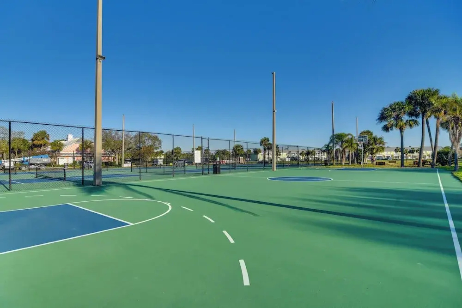 Bayfront St Petersburg Retreat 4 Mi to Downtown!