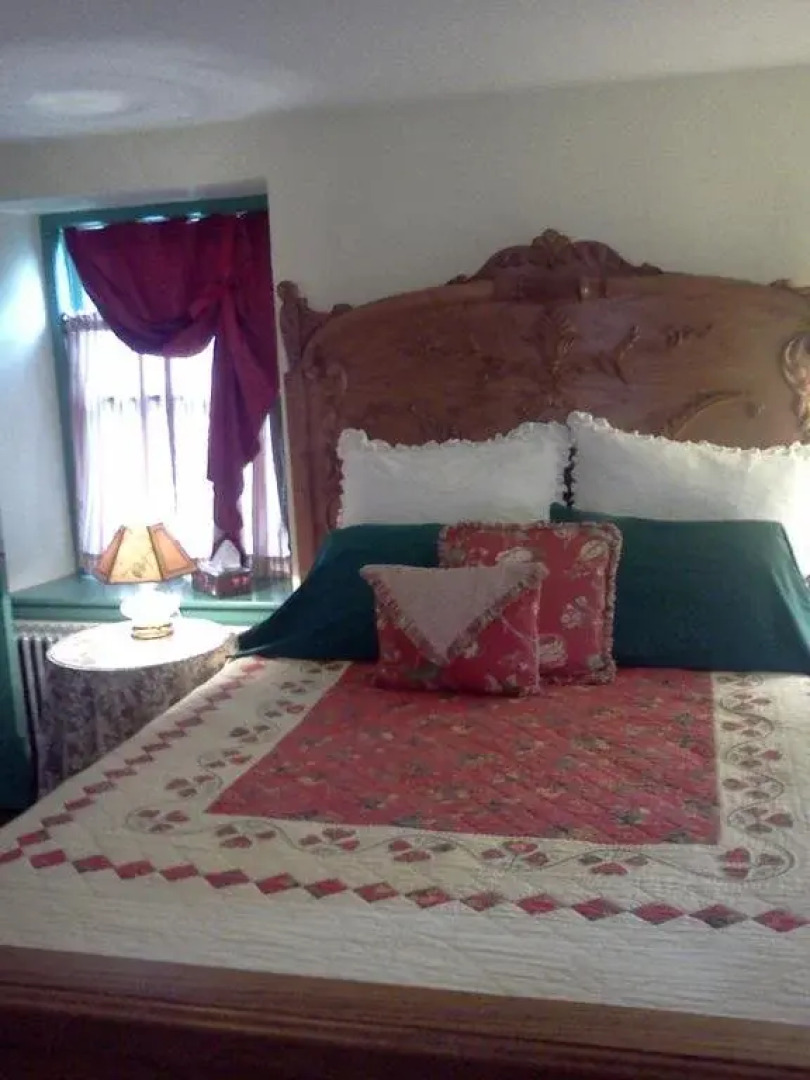 Living Spring Farm Bed and Breakfast