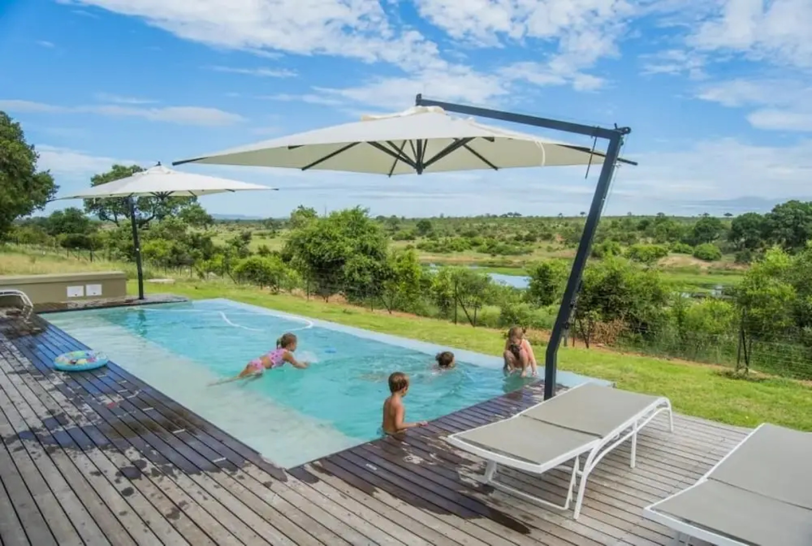 Jacana River Lodge