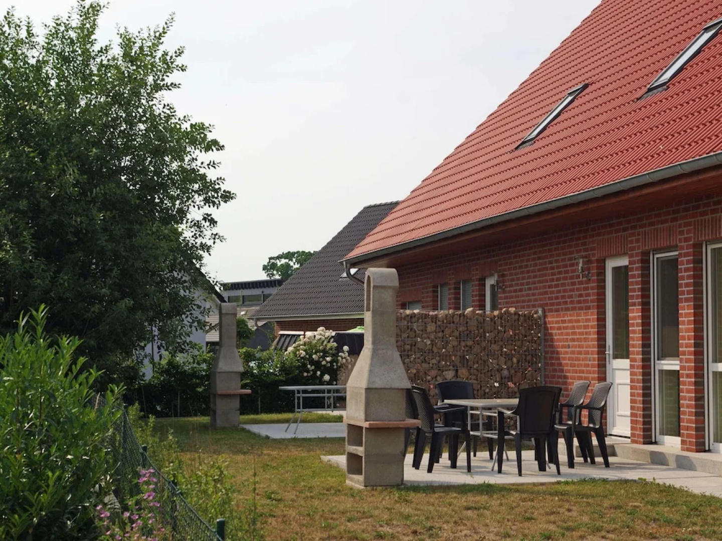 Idyllisches Ferienhaus mit Uberdachter Terrasse