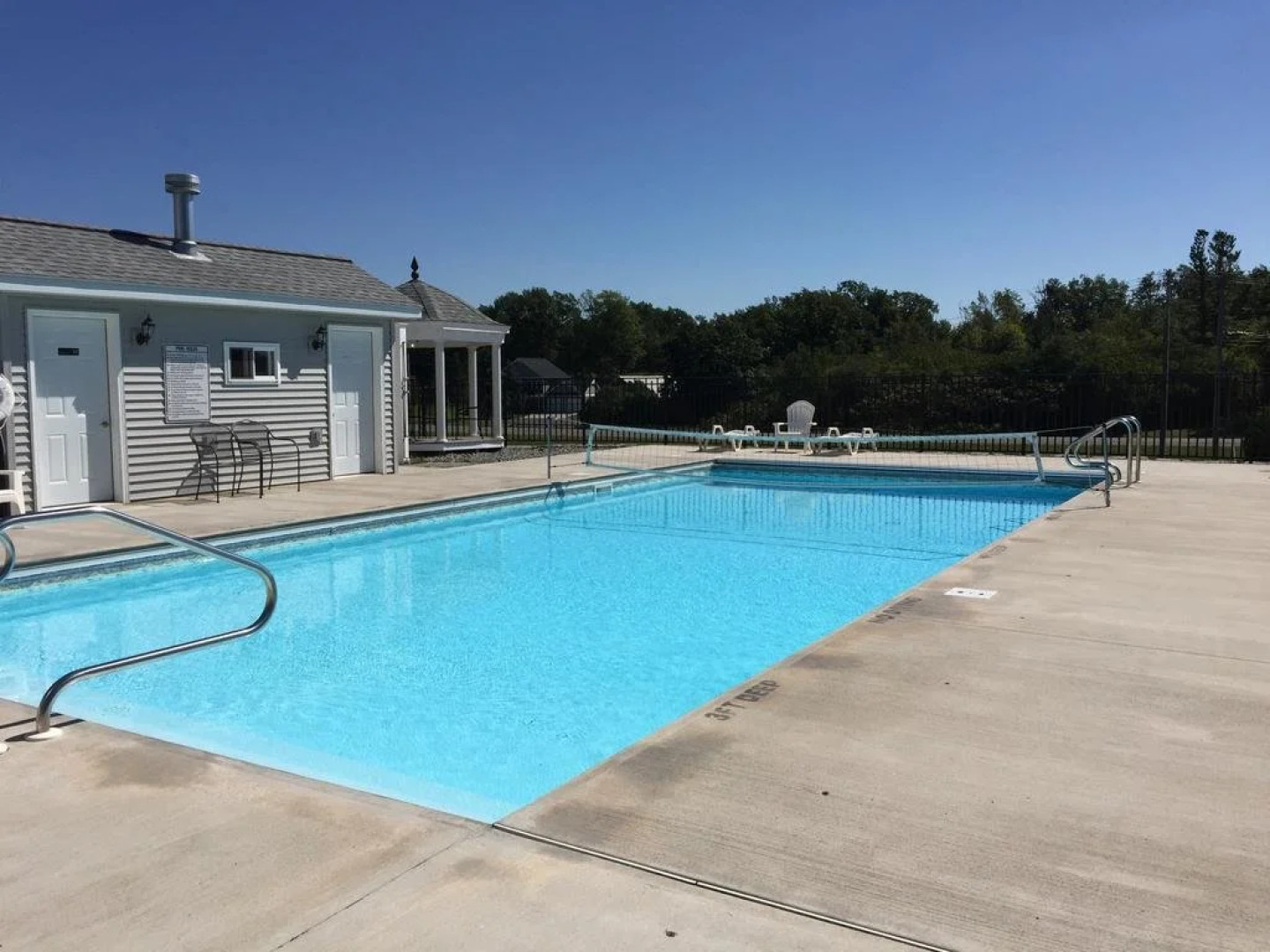 Angel Rock Waterfront Cottages and Vacation Homes