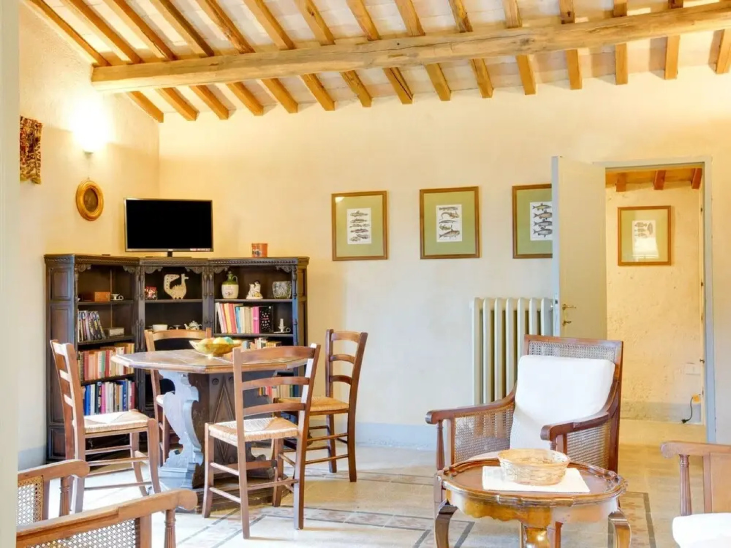 Spacious Villa in Sermugnano With Private Swimming Pool