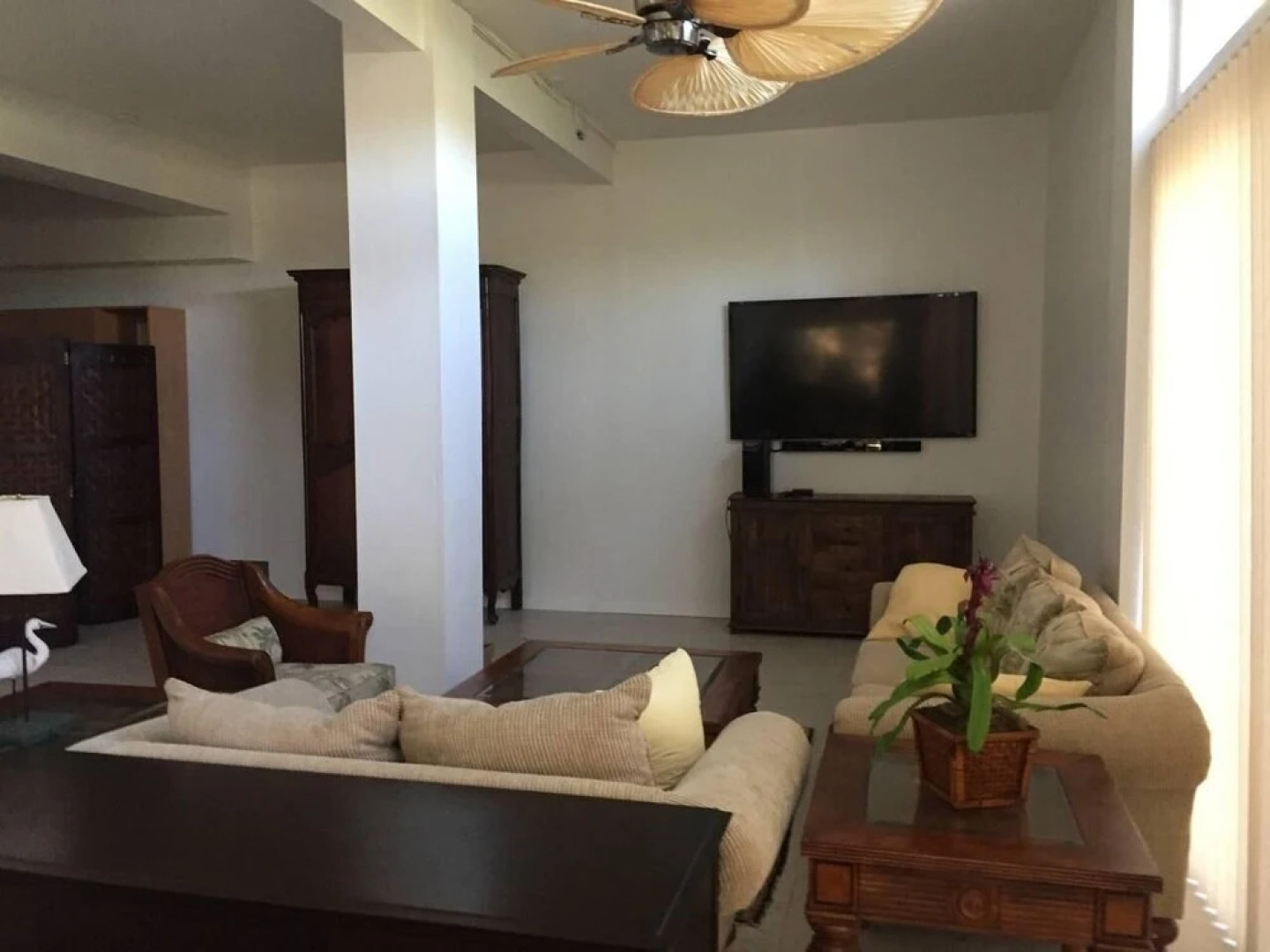 Bonita Vista- $800 Off The The Month Of March 3 Bedroom Home