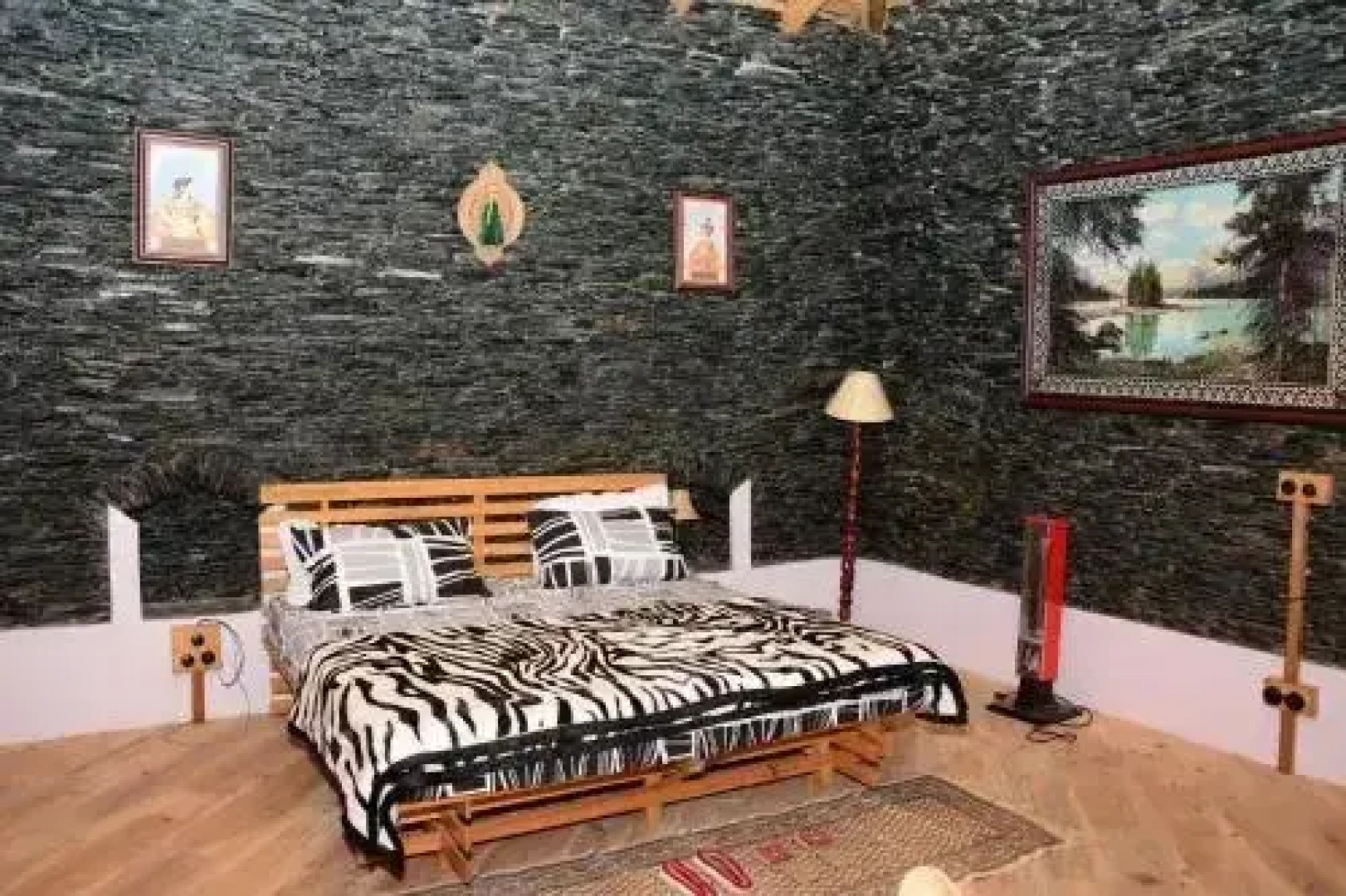 Himachal Heritage Village By Upvan