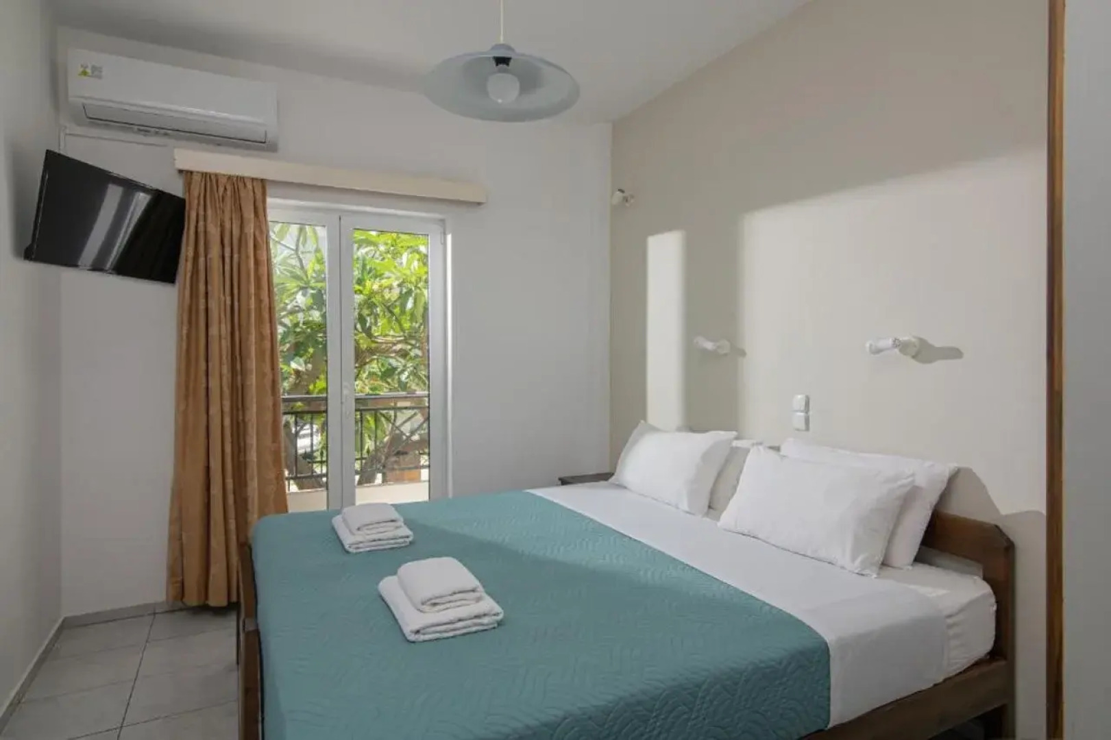 Litsa Mare Apartments