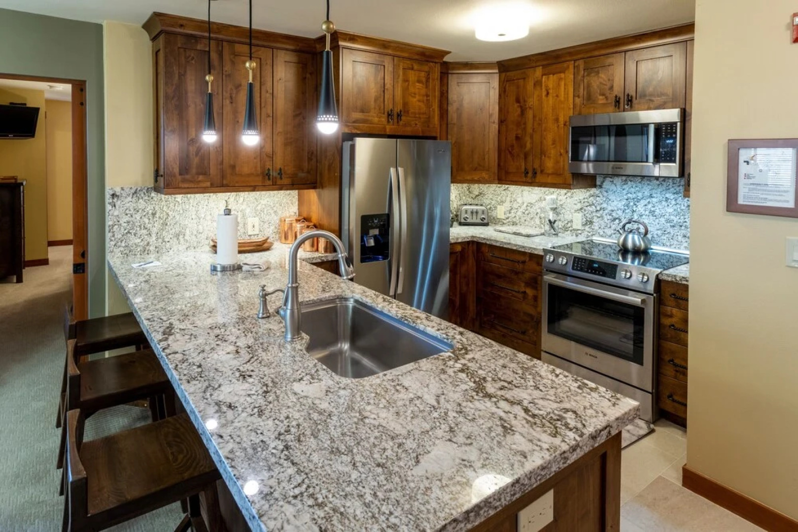 2215 - Two Bedroom Deluxe Eagle Springs East 2 Condo by RedAwning