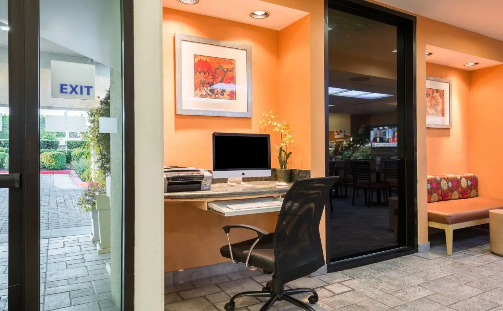 Holiday Inn Express & Suites Santa Clara-Silicon Valley by IHG