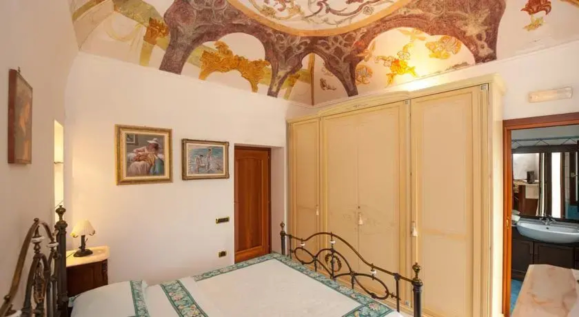 Casa Degli Affreschi