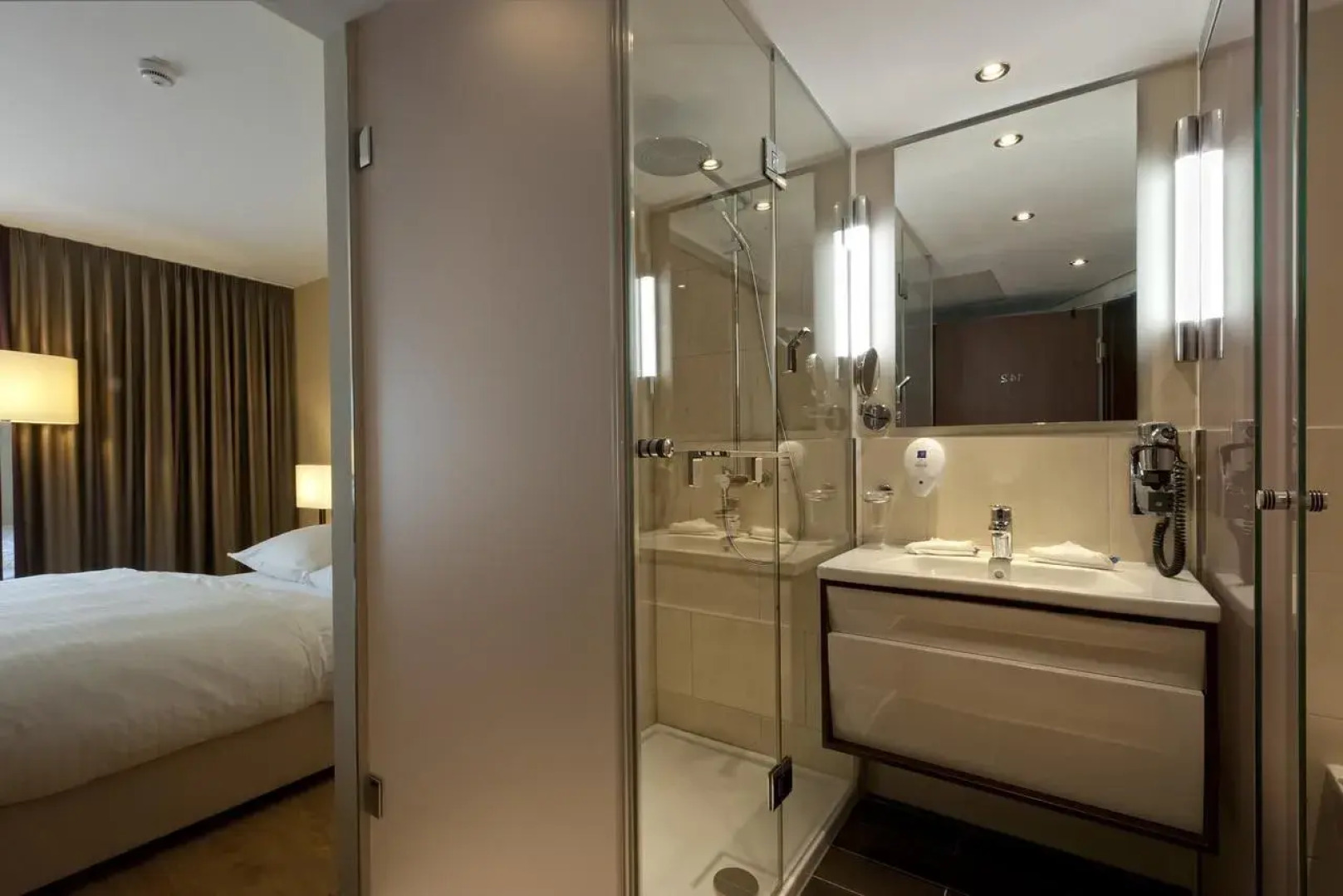 Badischer Hof Baden-Baden - Leonardo Limited Edition