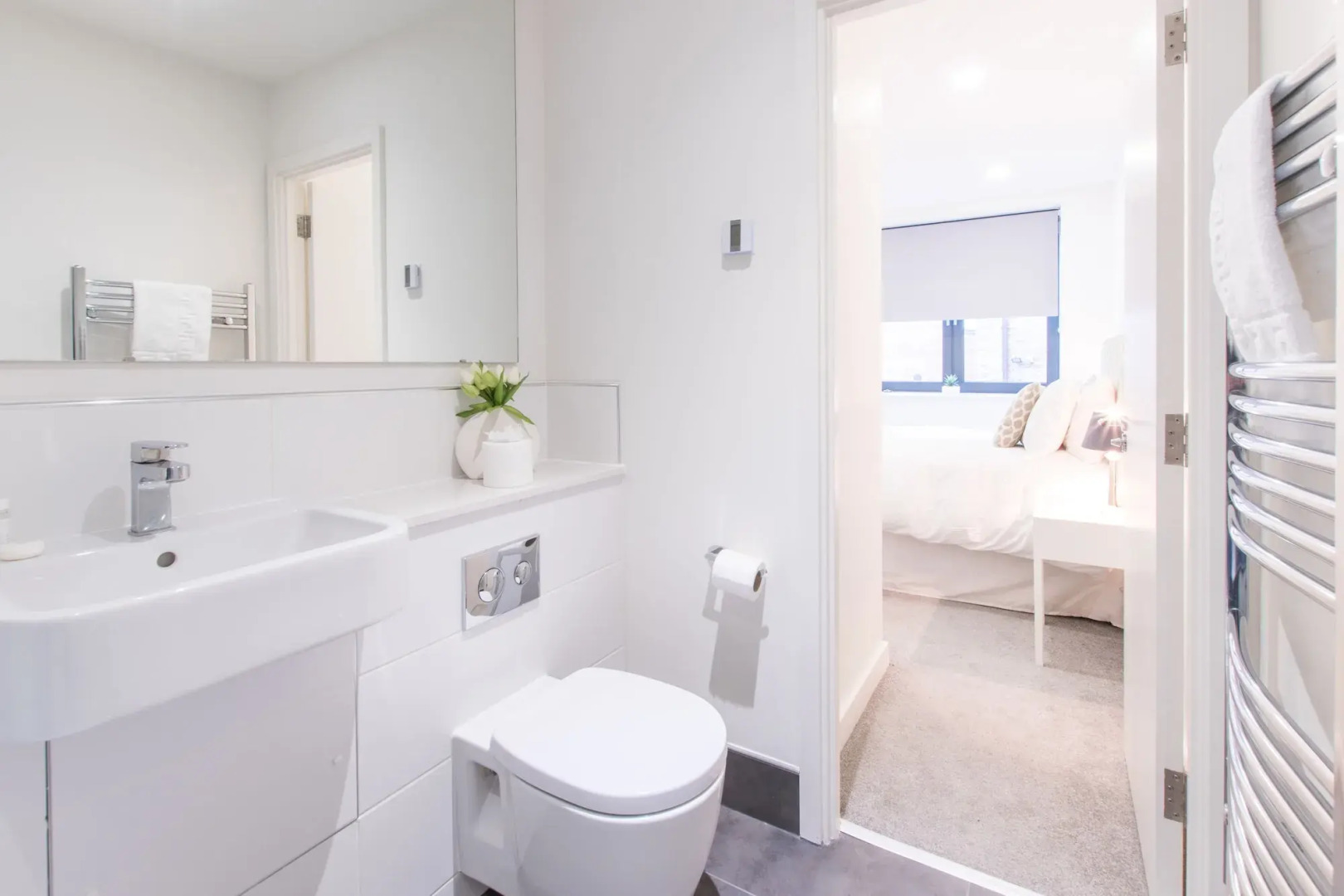 City Stay Apartments - Platform