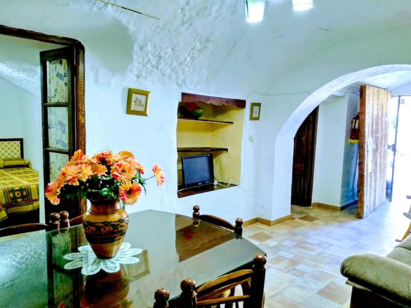 House With 4 Bedrooms in Cortes y Graena, With Wonderful Mountain View - 89 km From the Slopes