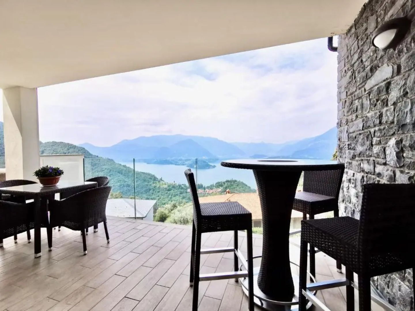 THE VIEW!!! by Design Studio