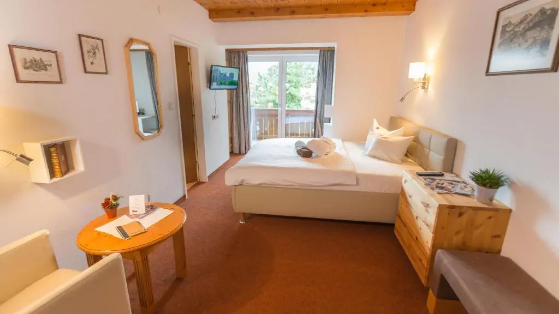 Appartement- und Wellnesshotel Charlotte - 3 Sterne Superior