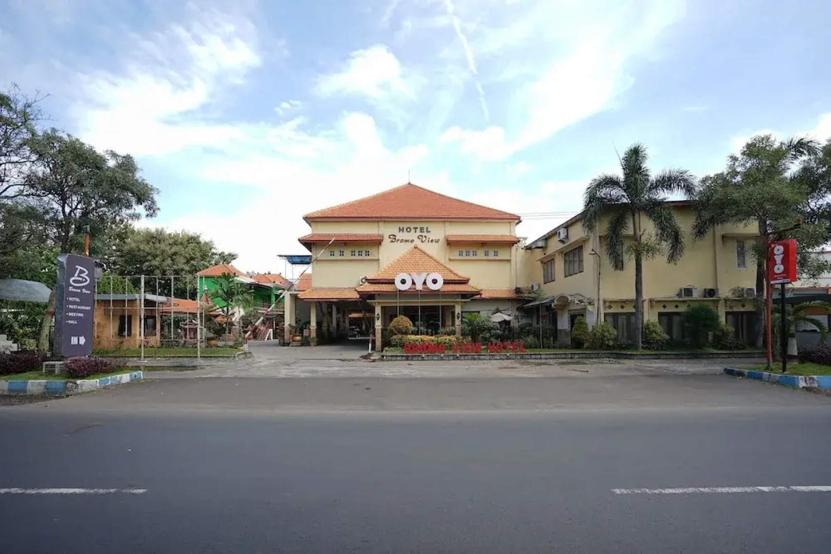 OYO 763 Bromo View Hotel