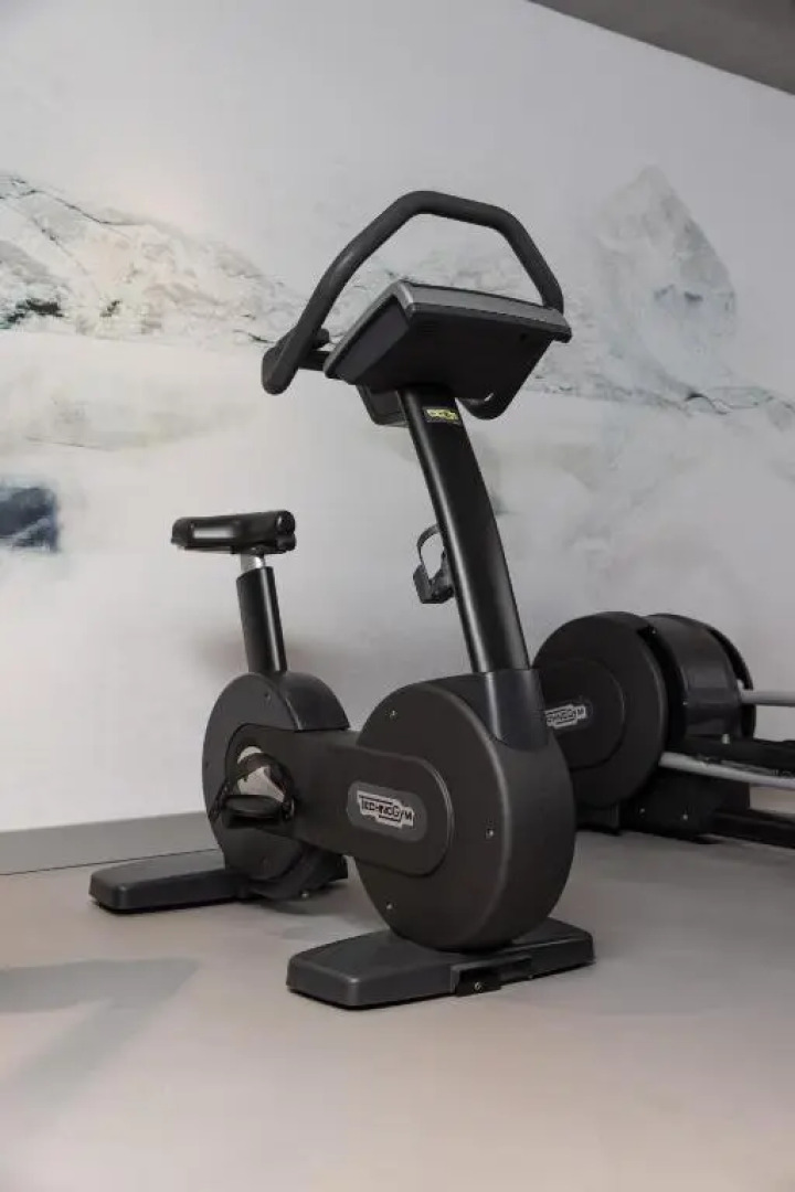 EAST GOING TRIPLE A Apartments