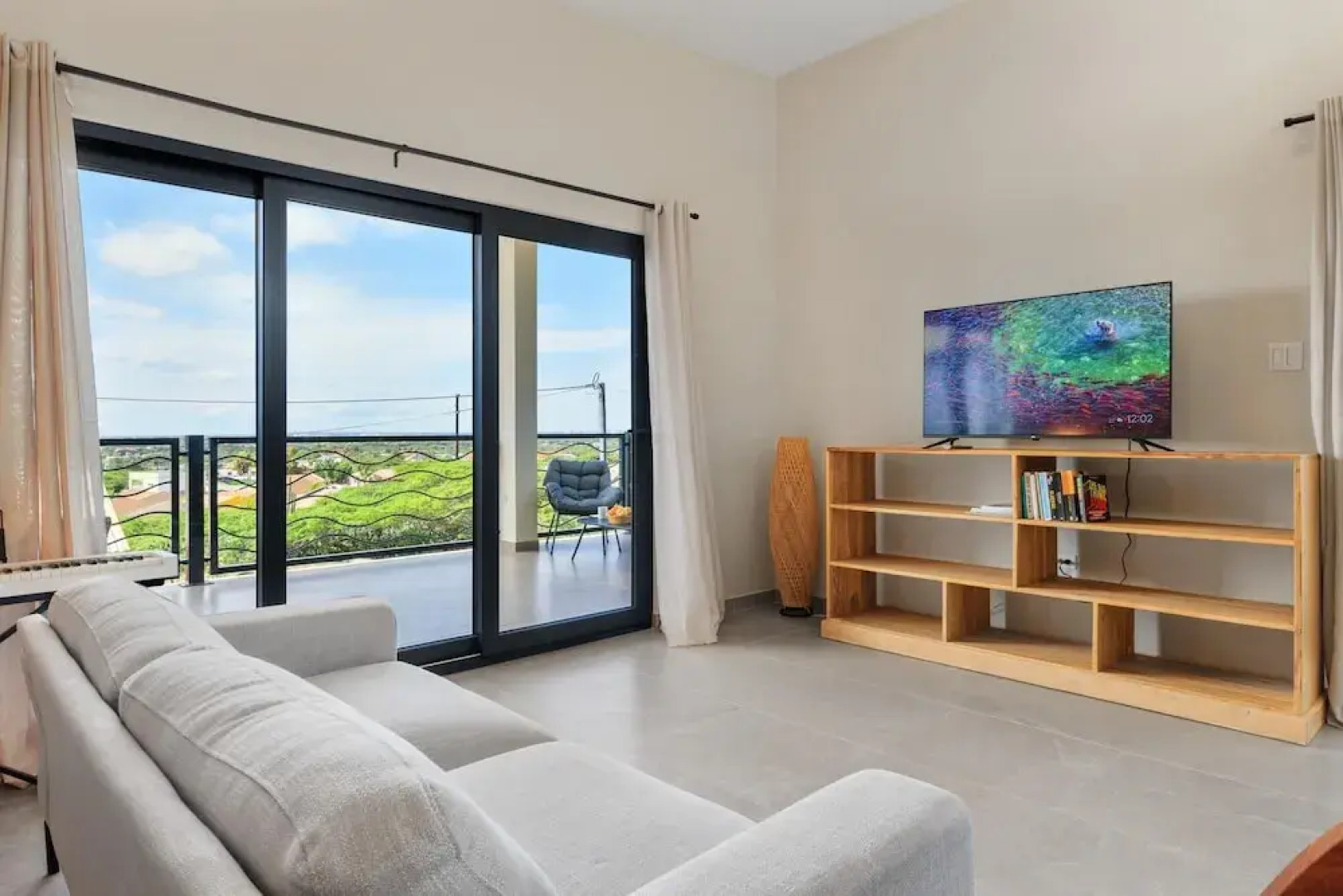 Brand NEW 2br2ba Sunset Ocean Views Balcony