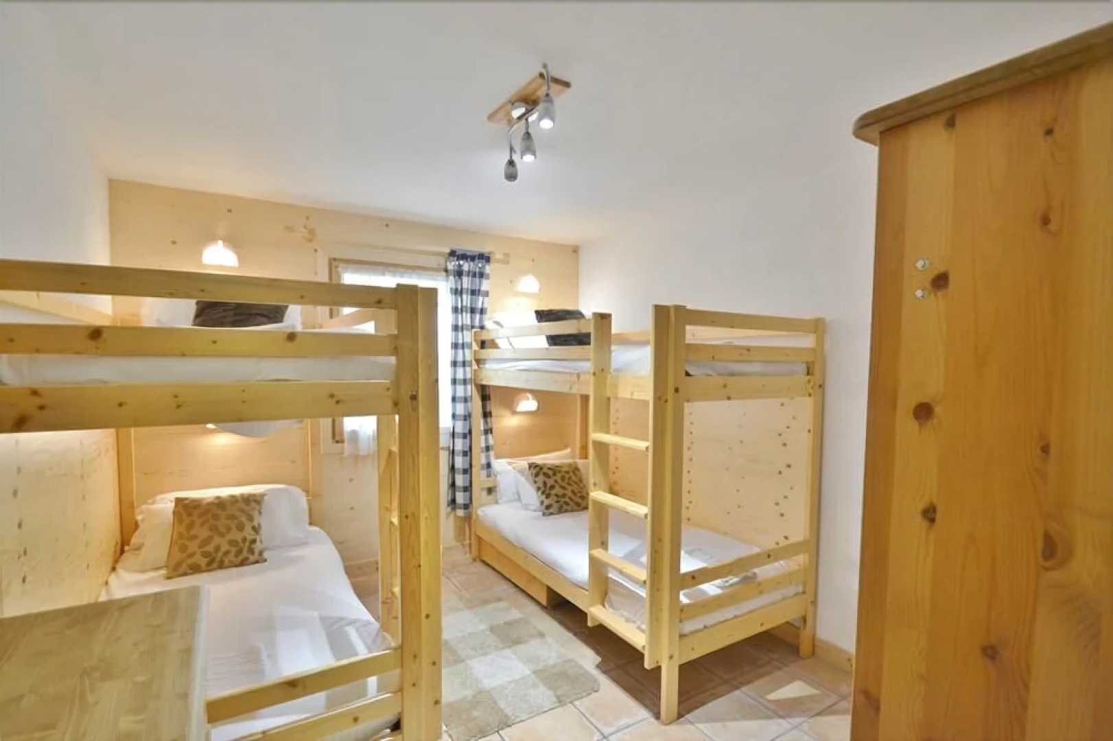 Chalet Zouche - ARAVIS Holidays