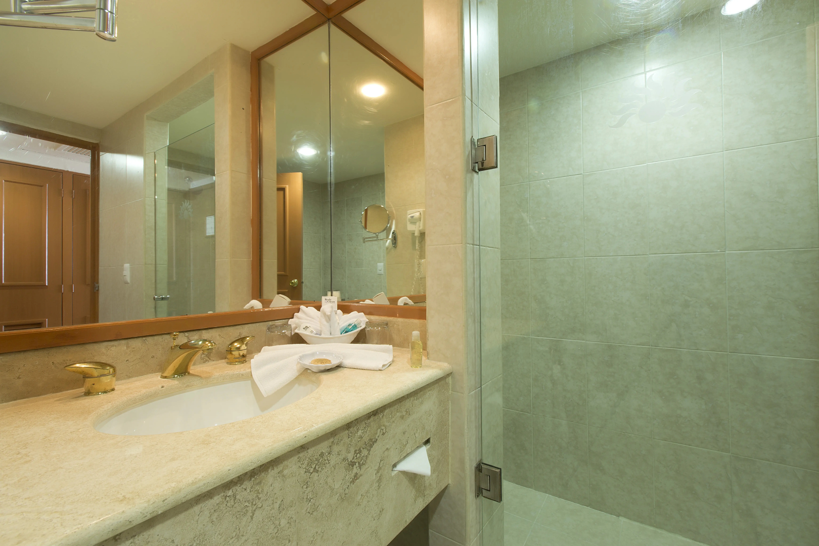 Golden Parnassus Resort & Spa All Inclusive