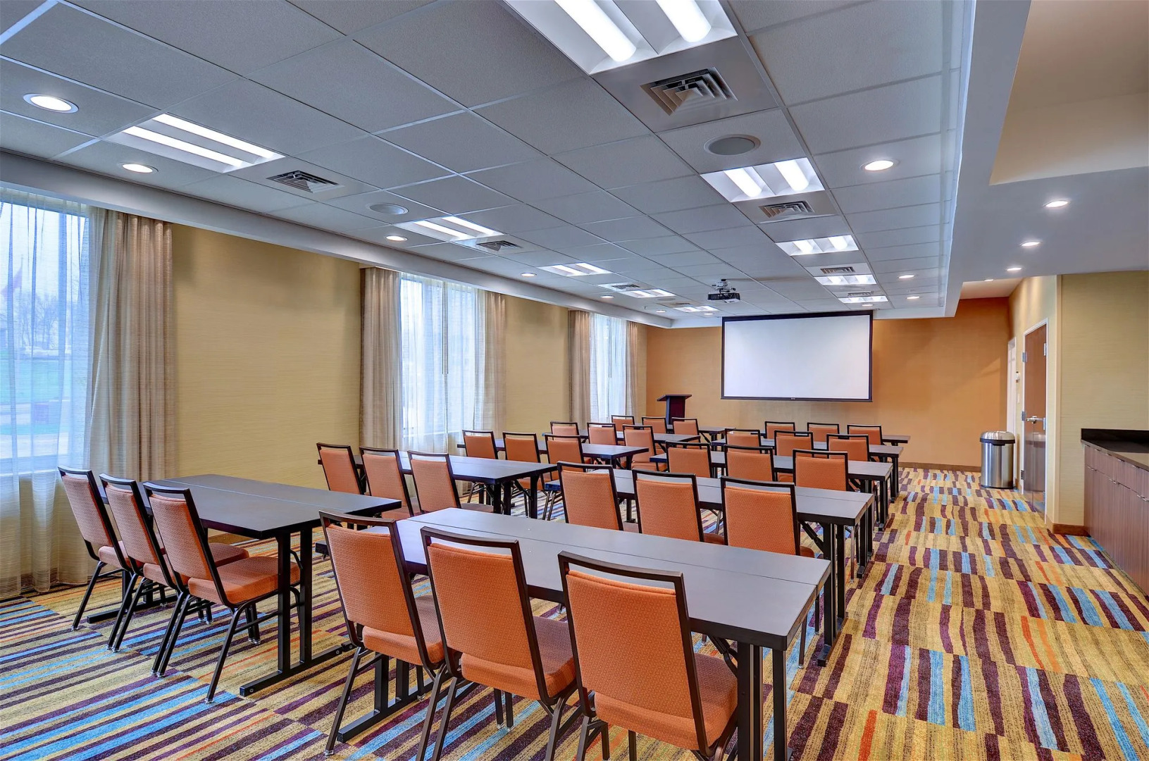 Fairfield Inn & Suites by Marriott Nashville Downtown MetroCenter