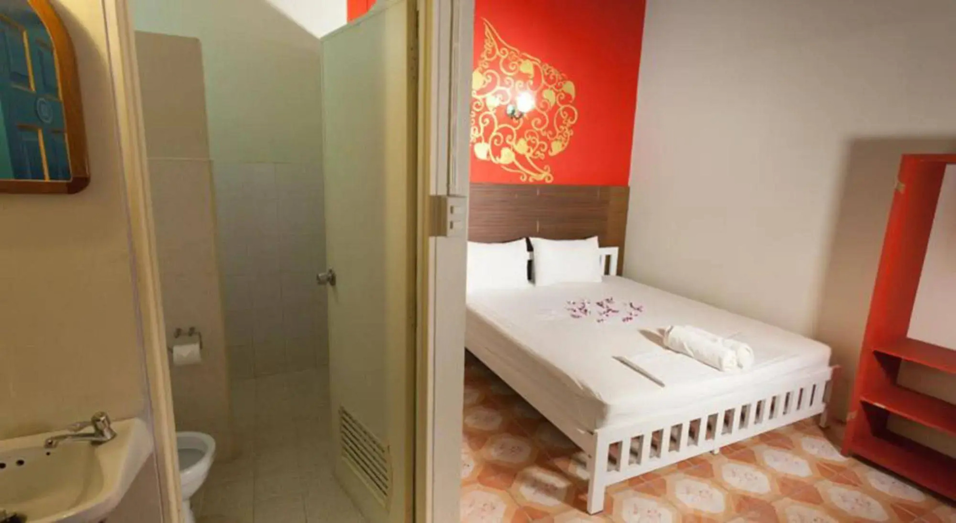 Phuket Old Town Hostel