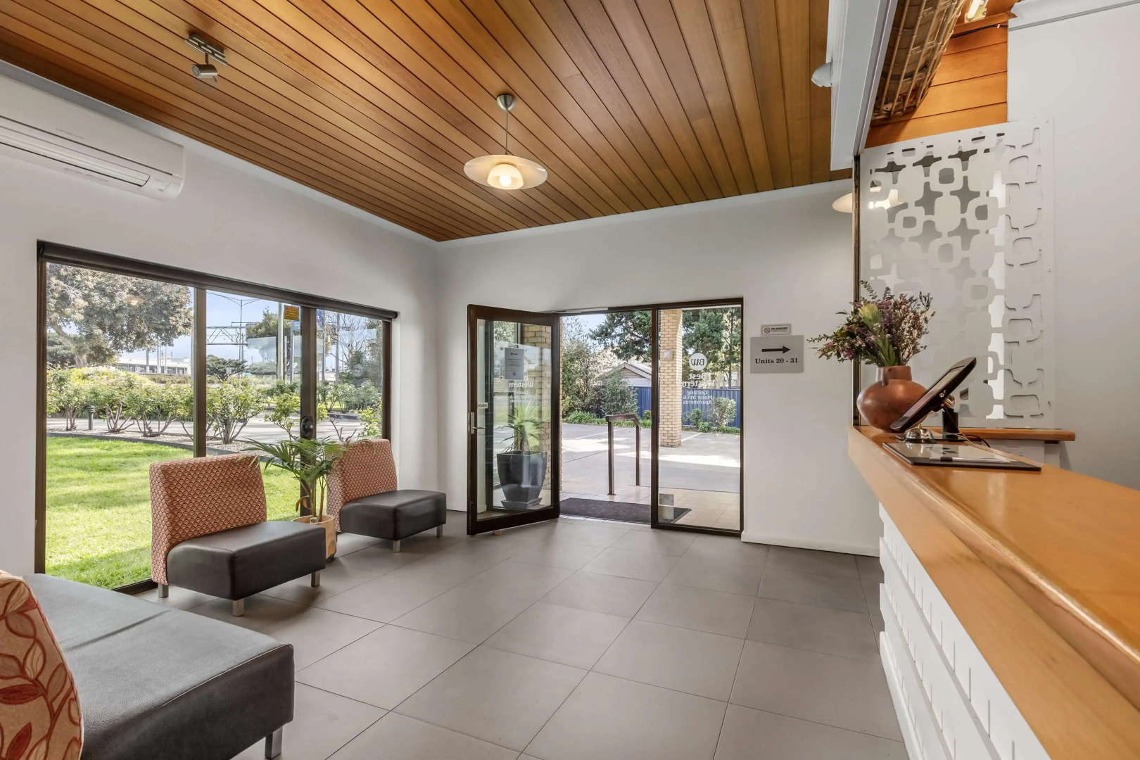 Best Western Geelong Motor Inn & Serviced Apartments