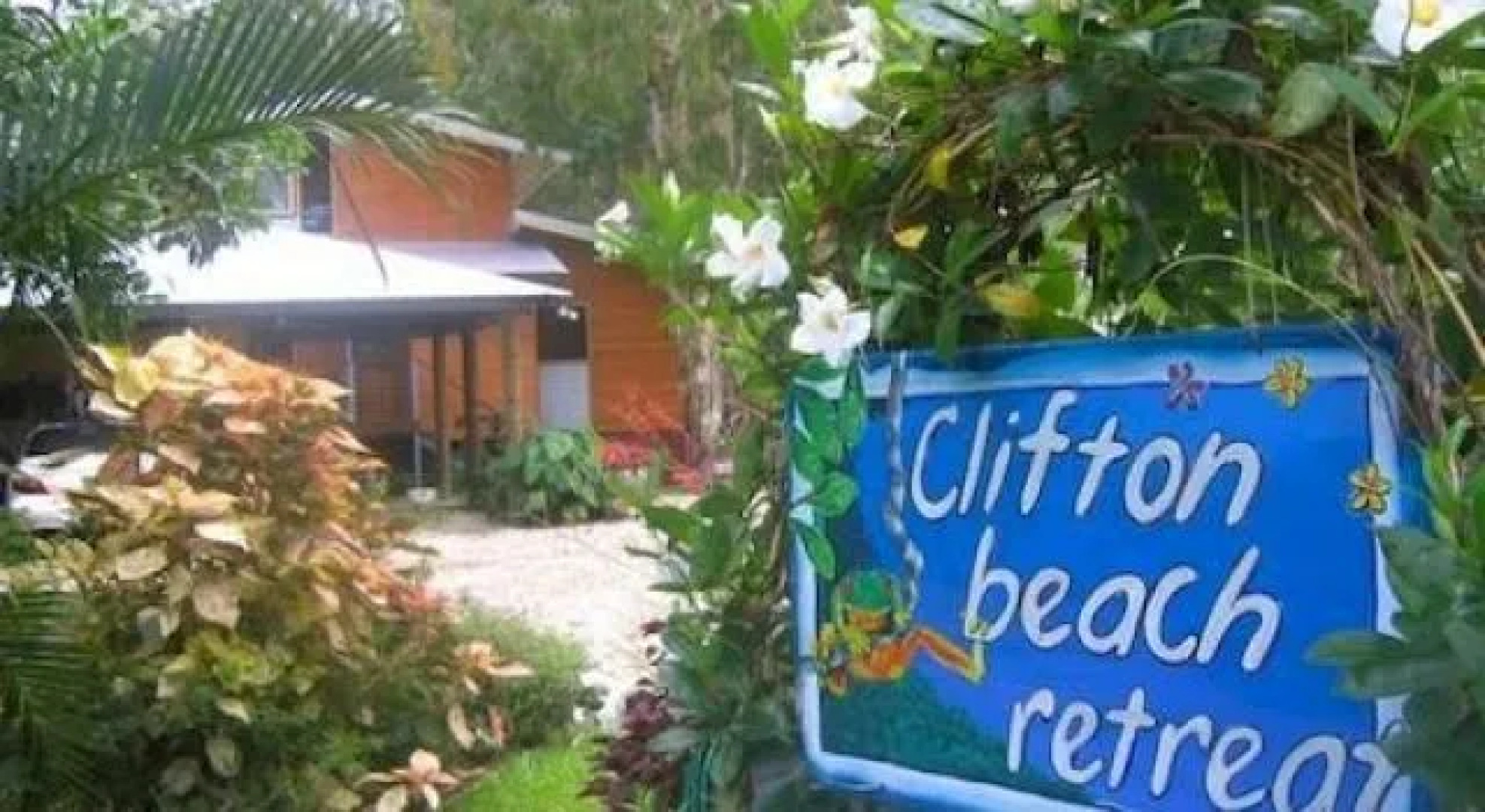 Clifton Beach Retreat