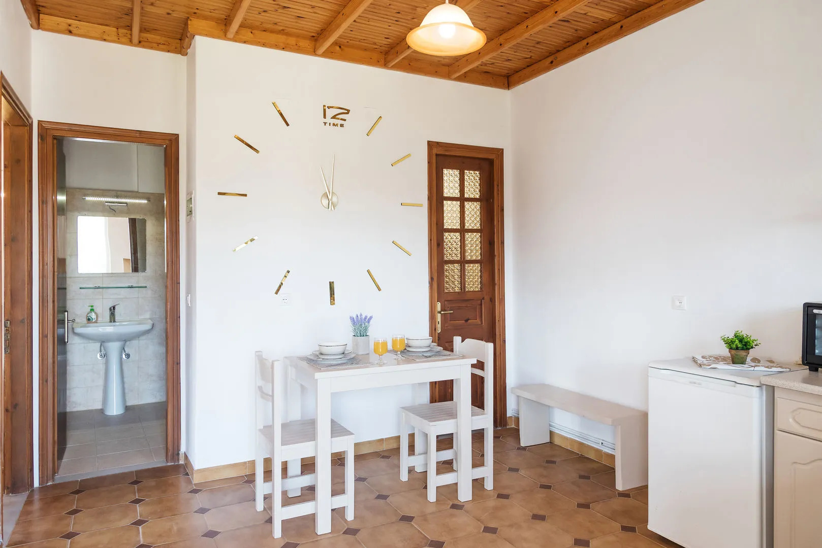 Three Stars Beach Hotel