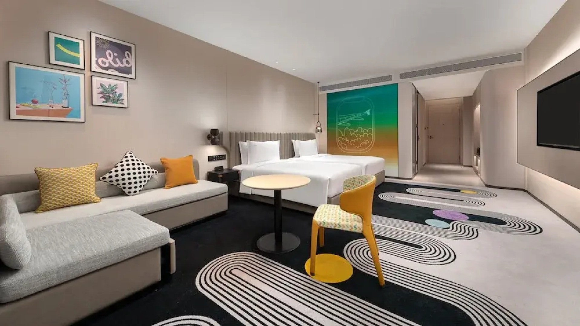 Holiday Inn Shanghai Pudong Airport by IHG