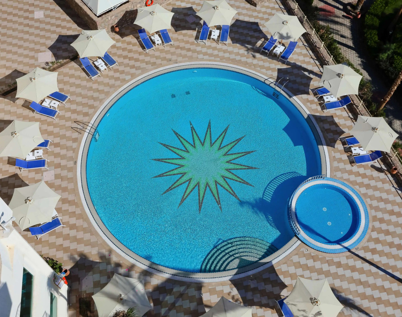 Отель Steigenberger Nelson Village