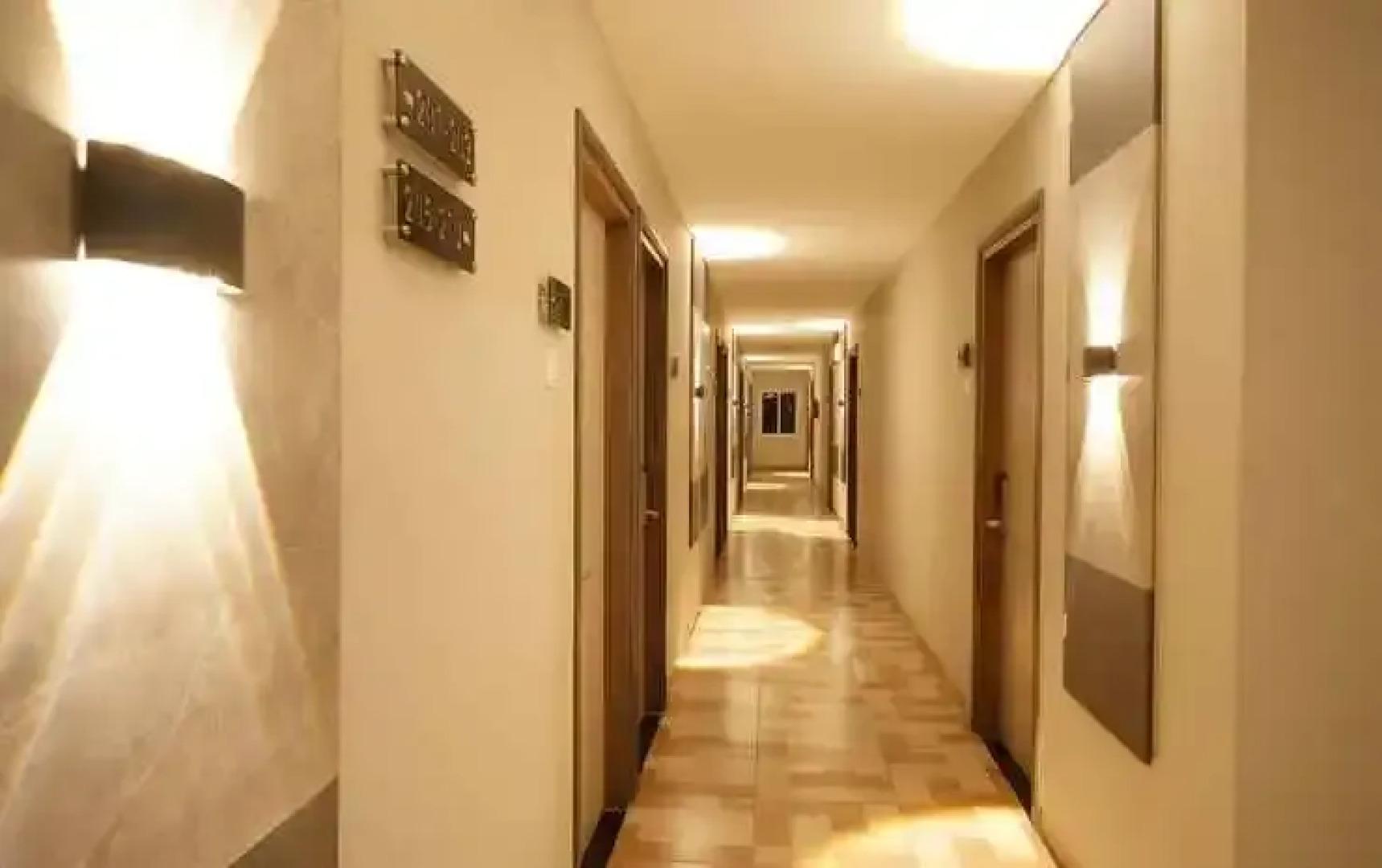 Front One Hotel Sragen