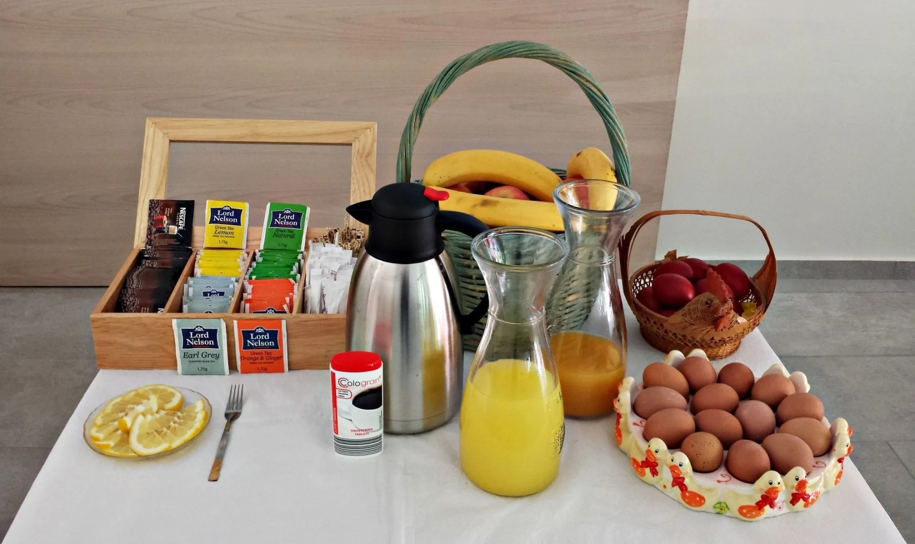 Studios & Apartments Efrosini