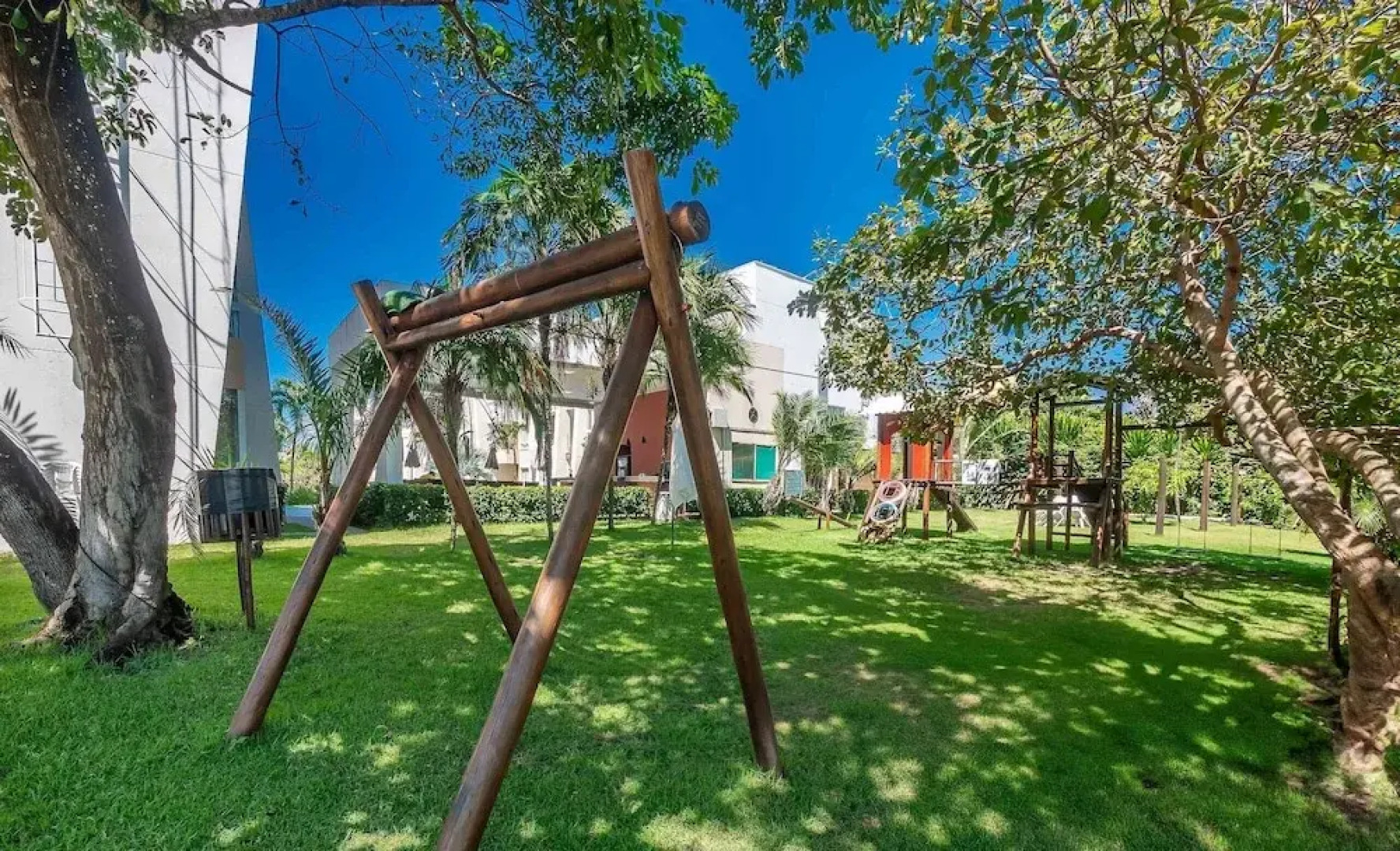 Porto Smeralda Guarajuba Apt w/ Balcony - Psmc003