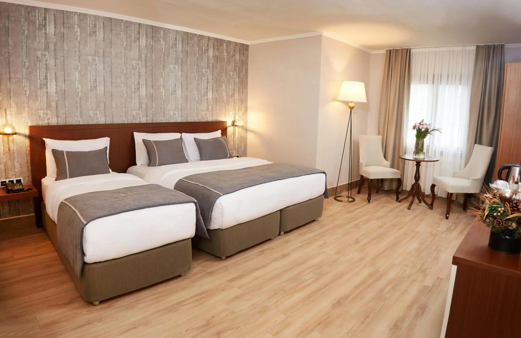 Mira Otel Alsancak