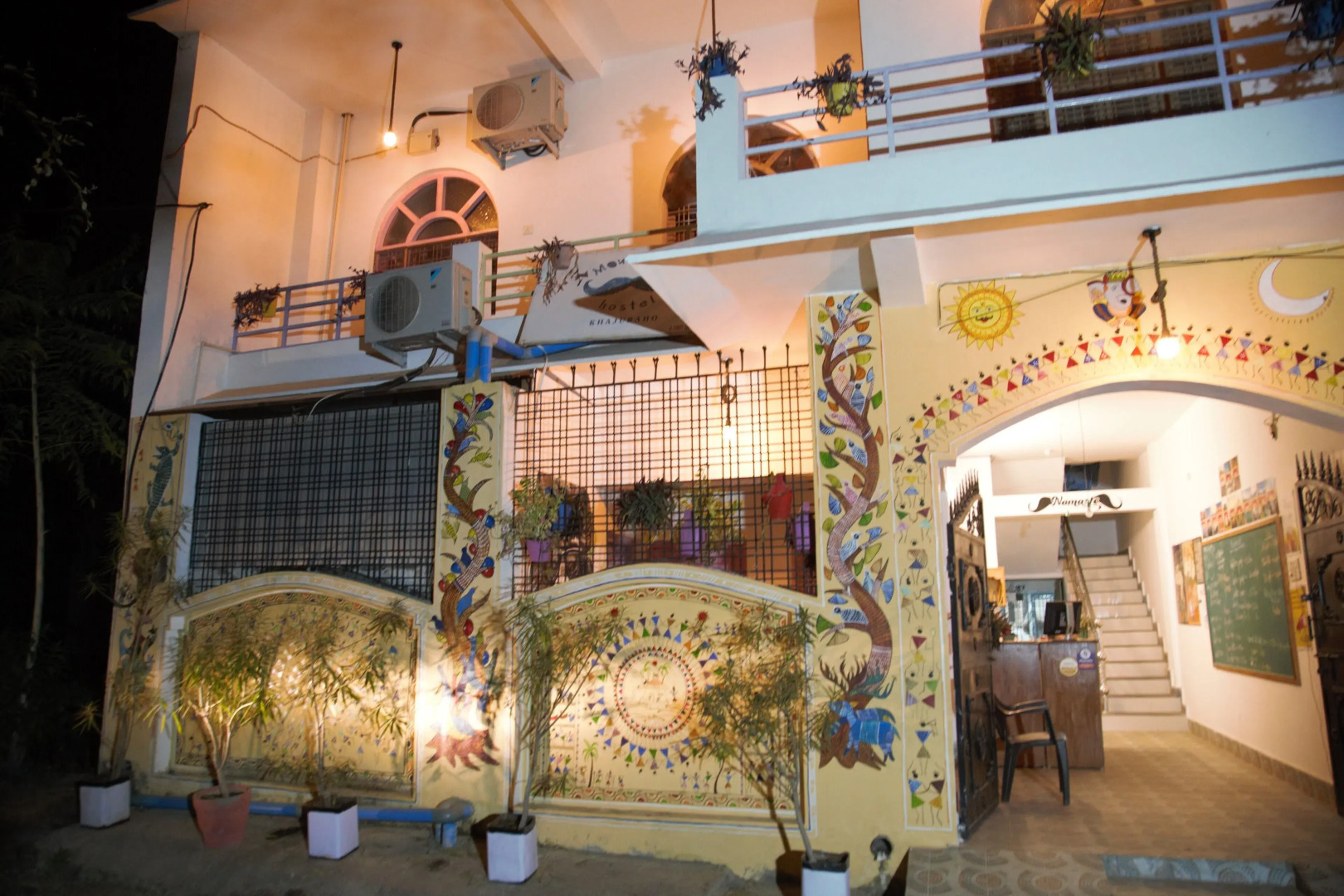 Moustache Khajuraho - Hostel