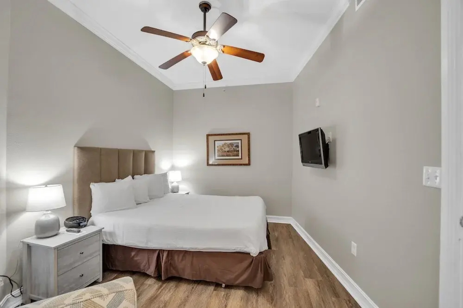 2 bedroom Tampa Condo at Private Golf Course 2 Condo by RedAwning