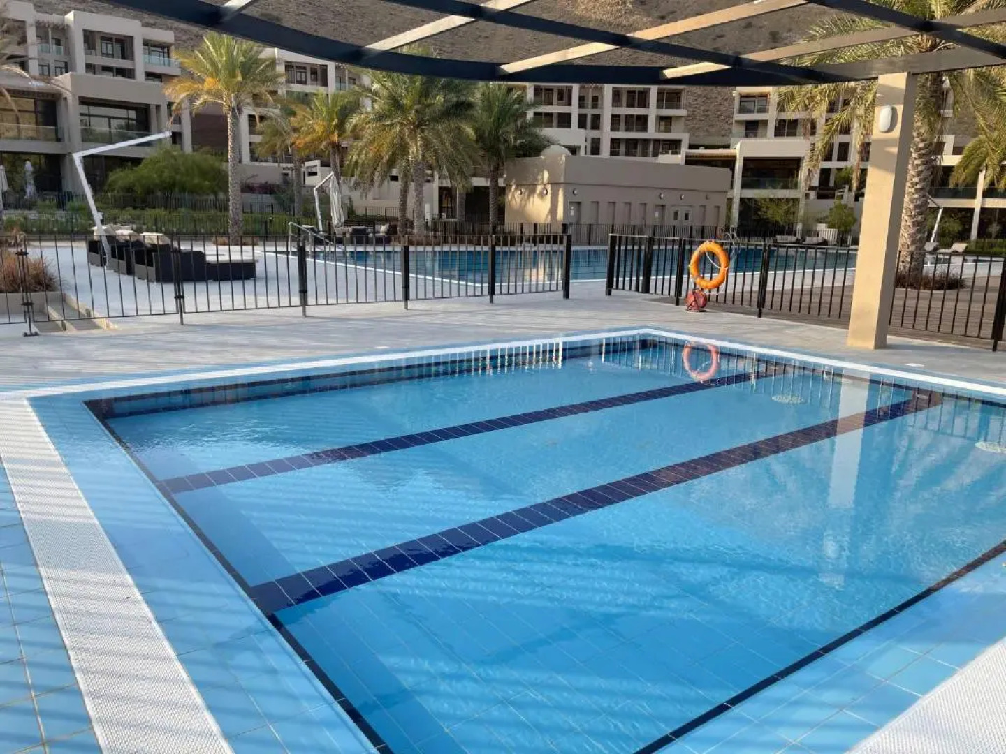 Stylish Apartment with a Jacuzzi (Park&Pool View)