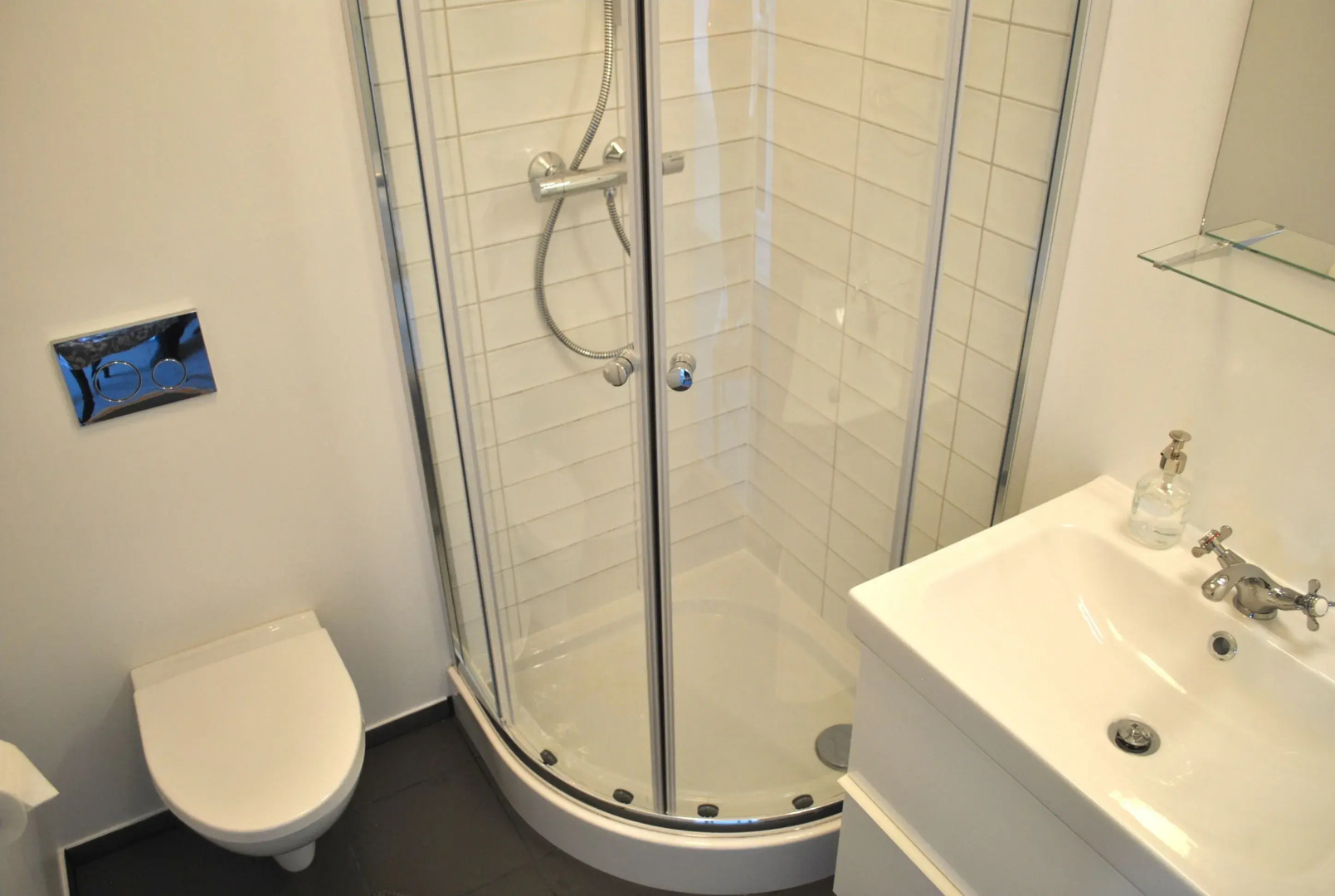 Hotel M18