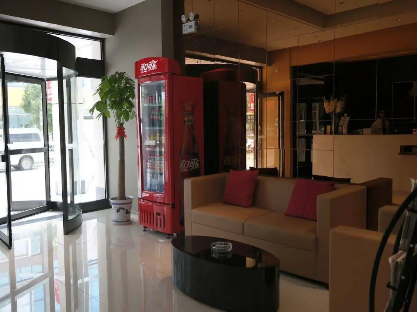 Jinjiang Inn Chaohu Renmin Road Commercial Street