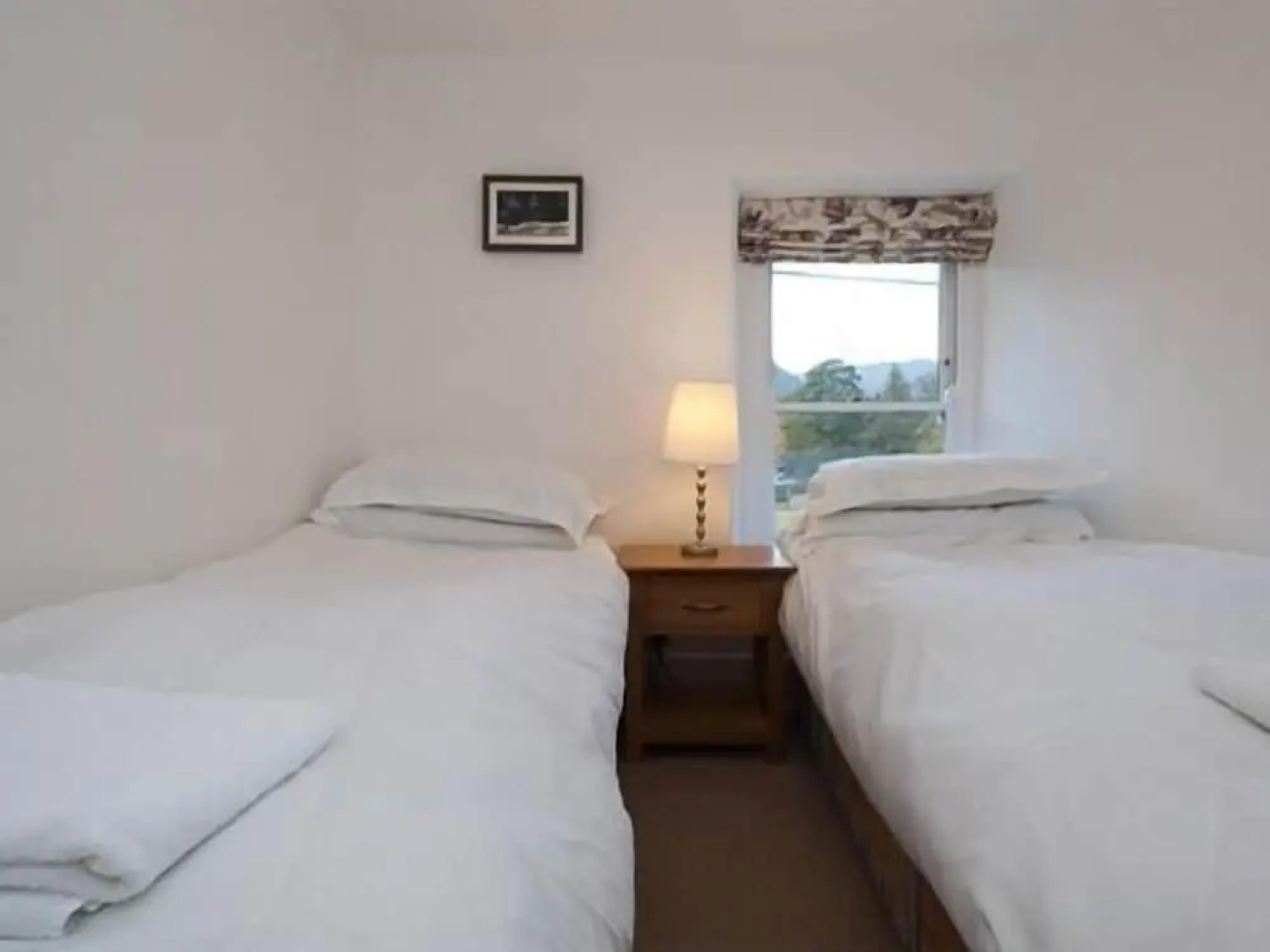 Bronfelin & Troed-y-rhiw Holiday Cottages