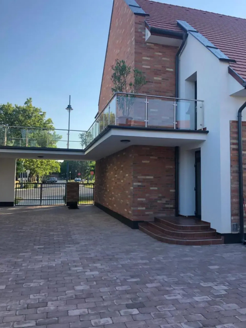 Varázskő Apartmanház