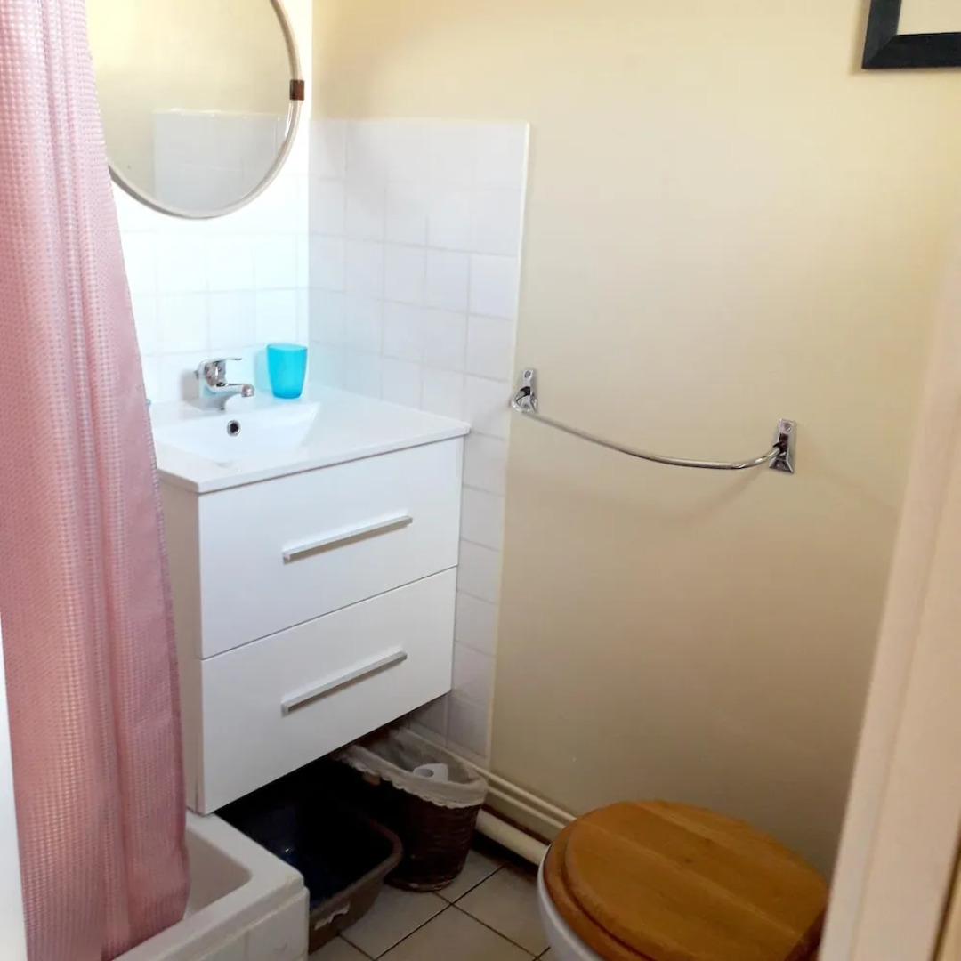 Apartment With one Bedroom in Taintrux, With Wonderful Mountain View, Furnished Garden and Wifi - 25 km From the Slopes