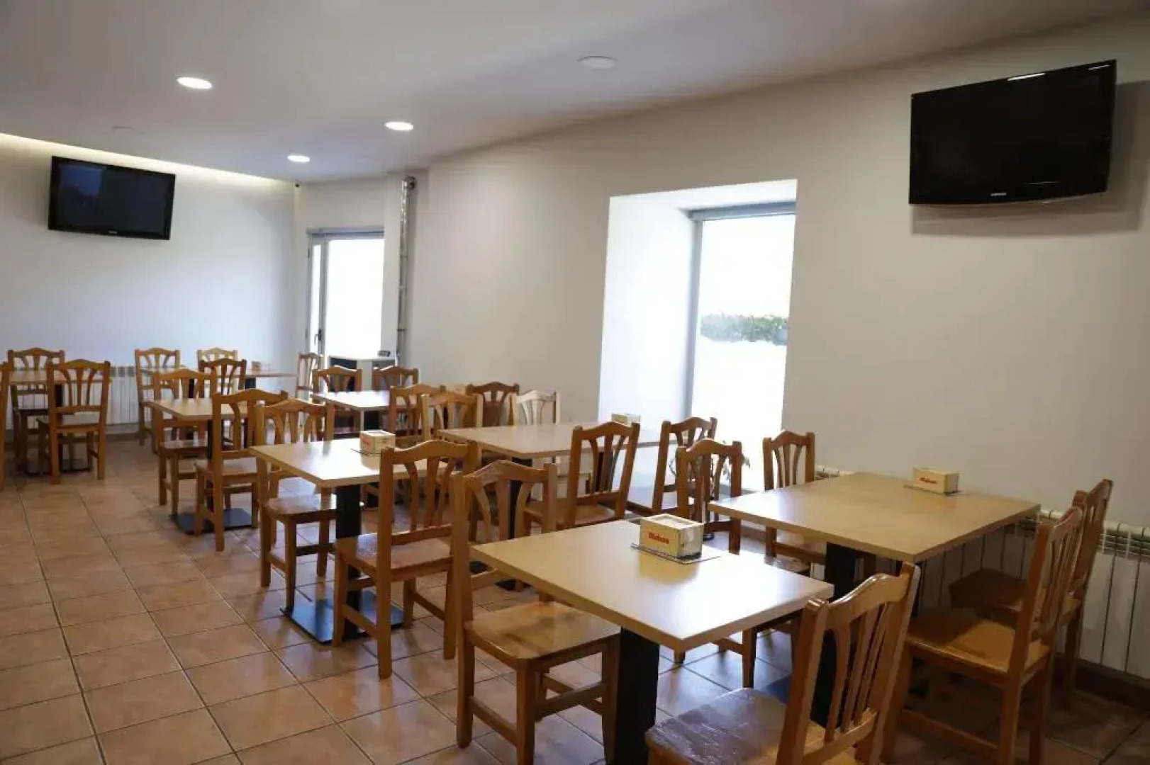 Pensión Casa Cines Restaurante