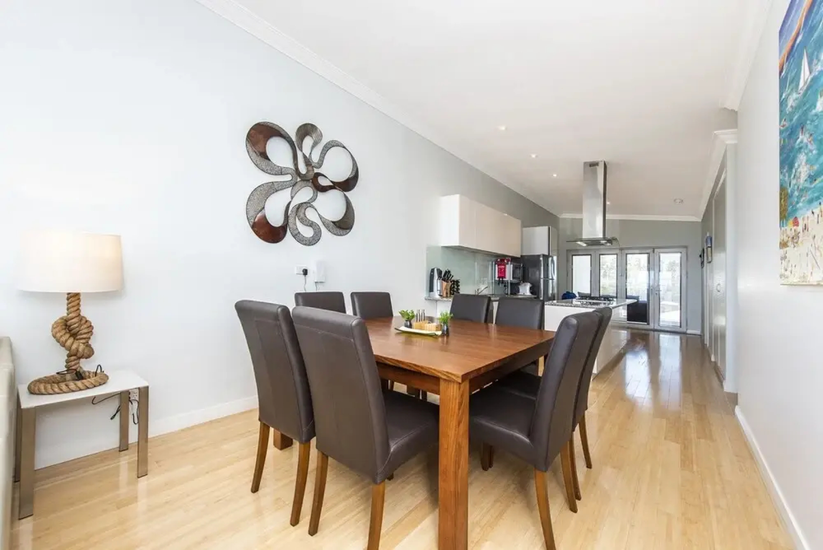 Ocean Sunset - Luxury Apartment With Ocean Views