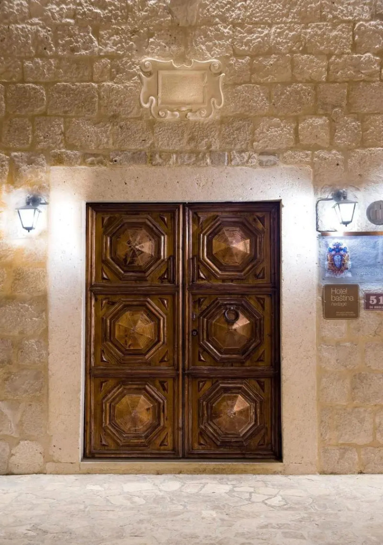 Hotel Martinis Marchi