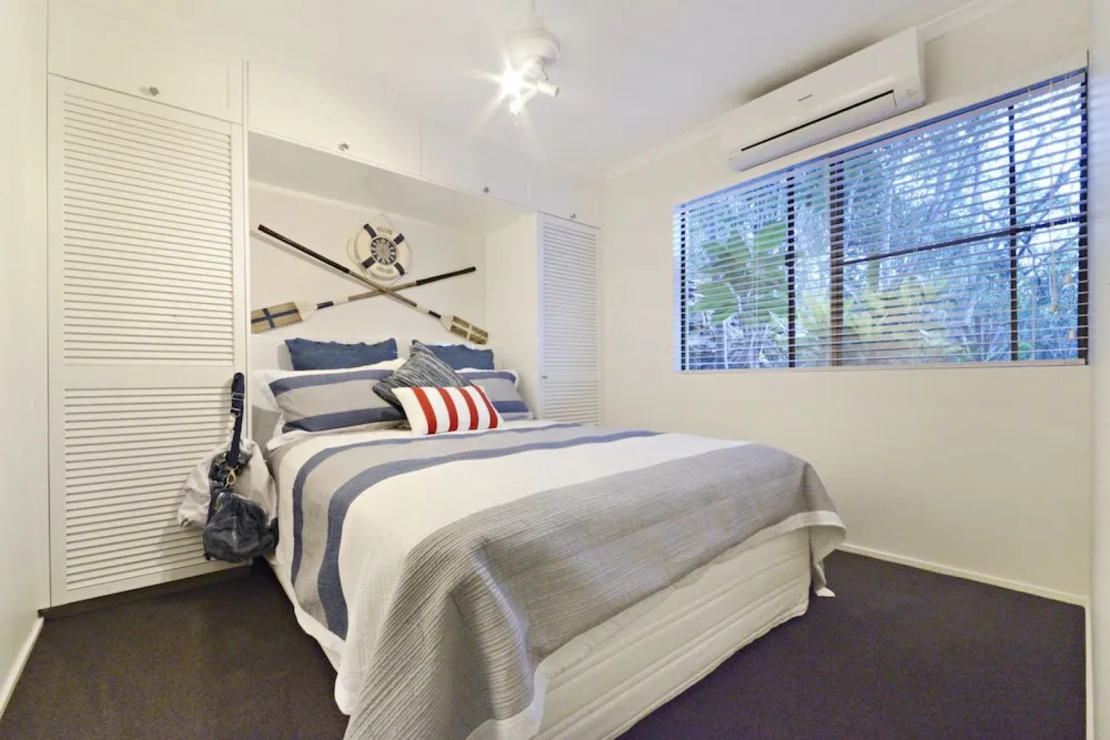 Crusoe's Beach House Ocean Views