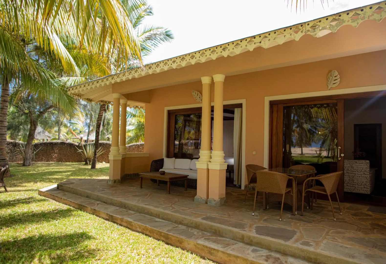 Ocean Beach Resort & Spa